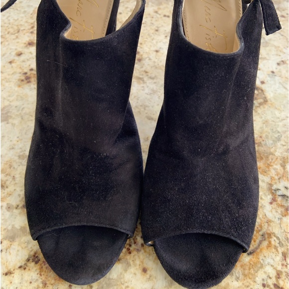 Black suede open toe pumps - Picture 1 of 4